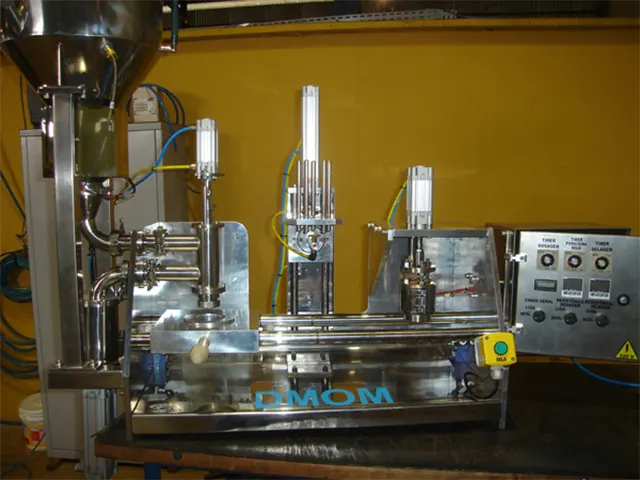 Dosadora e Seladora Semi-Automática de Copos e Potes 500 un/h