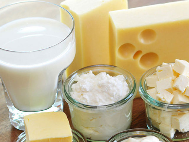 Curso de Queijo tipo Muçarela, Minas Padrão, Minas Frescal, Iogurte, Bebida Láctea e Doce de Leite