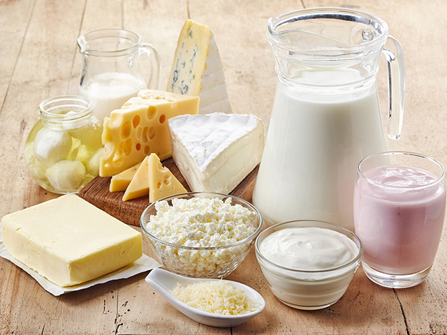 Lácteos puxam alta global dos alimentos