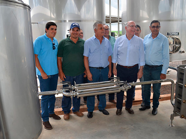Produtores de Patrocínio Paulista agregarão valor à produção de leite graças às obras adquiridas com recursos do Microbacias II