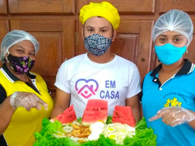 X-búfala e sorvete de leite de búfala fazem parte do cardápio da merenda escolar em Soure/PA