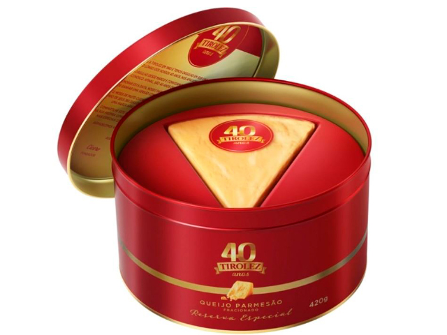 Tirolez lança Parmesão Reserva Especial para celebrar 40 anos de história