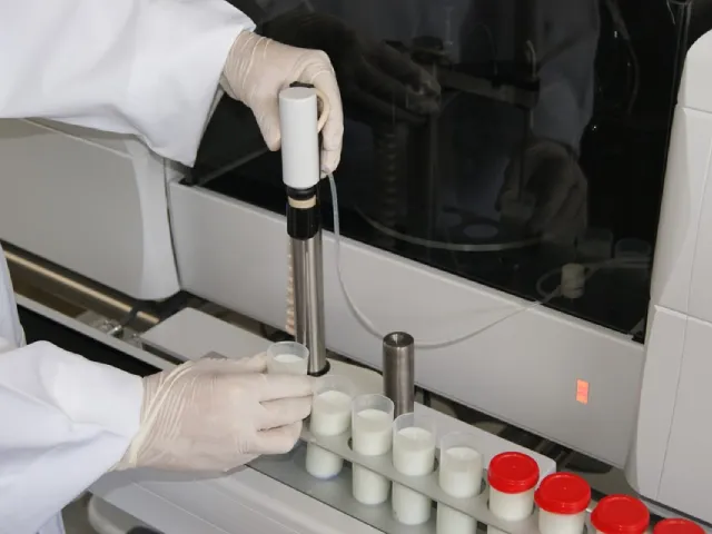 Ministério da Agricultura credencia o laboratório de leite do Idaf
