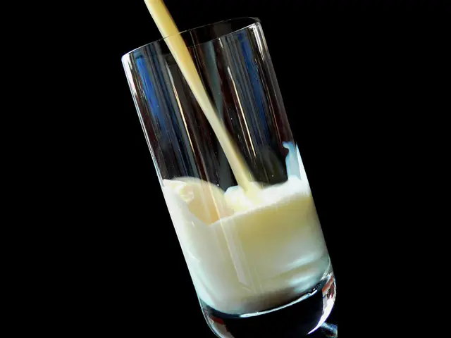 Importações recentes de leite equivalem a mais de 8% da produção inspecionada