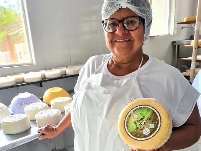 Produtora de Queijo Minas Artesanal de Tapira conquista Selo Arte