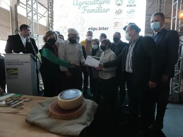 Queijo Serrano do Rio Grande do Sul recebe Selo Arte