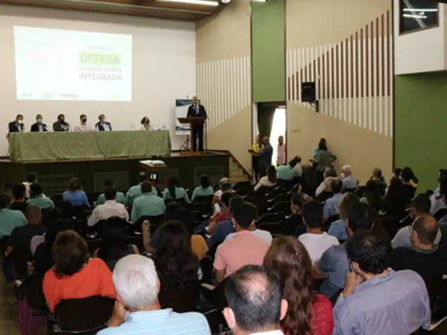 Seminário reúne entidades públicas e privadas para fortalecer a sanidade dos rebanhos mineiros
