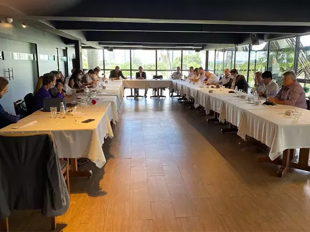 Lideres do setor lácteo se reúne em Brasília para discutir PEC 110