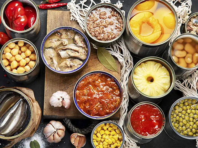 Latas de aço ajudam a garantir segurança de alimentos em situações de emergência