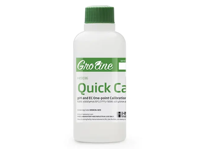 Solução de Calibração Rápida para Medidores de pH e EC da linha GroLine 230 mL HI5036-023