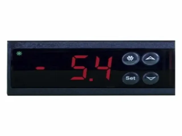 Controlador Digital Temperatura para Congelados 3 Saídas 110/220V - ECS-180NEO