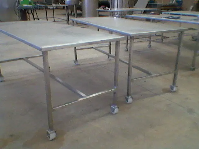 Mesa de Manipulação Inox