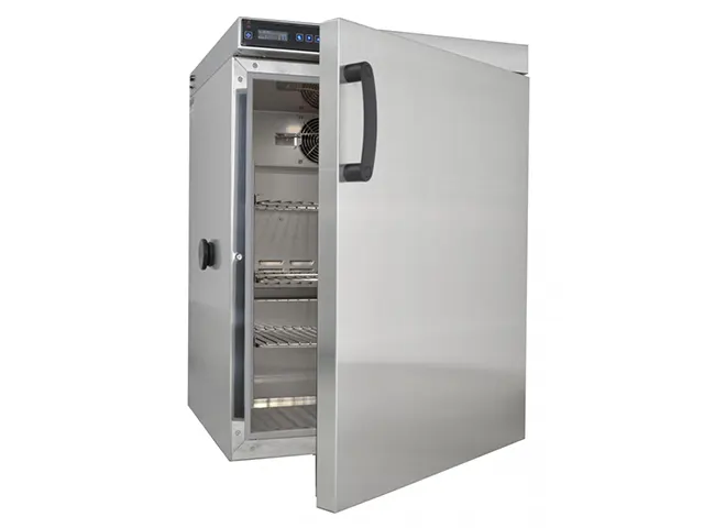 Incubadora Microbiológica Refrigerada ST2 150L Pol-Eko