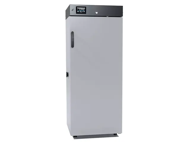Refrigerador de Laboratório CHL 400L Pol-Eko