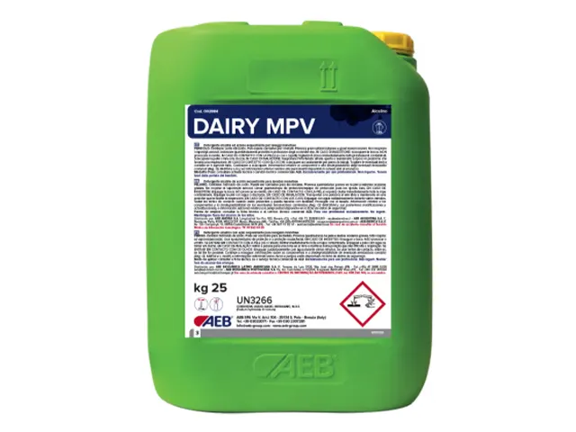 Detergente Alcalino com Ação Sequestrante para Lavagens Monofase DAIRY MPV 25 Kg