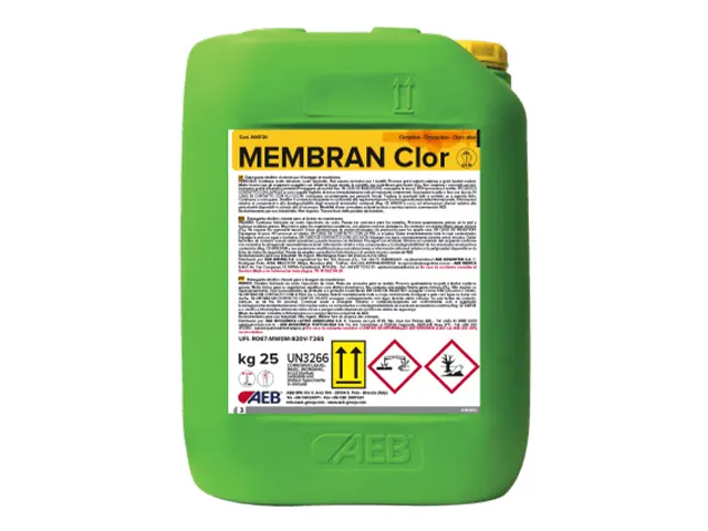 Detergente Alcalino Clorado para Lavagem de Membranas MEMBRAN Clor 25Kg