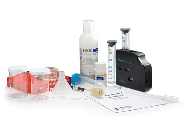 Teste Kit Químico para Nitrato em Solo e Água de Irrigação HI38050