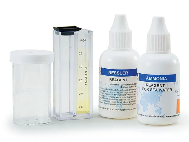 Teste Kit Químico para Amônia em Água Salgada HI3826