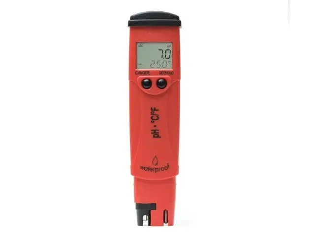 Phmetro de Bolso Faixa -2 À 16 pHep Resistente à Água HI98127 Hanna Netlab