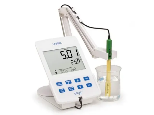 Medidor de Condutividade Dedicado EC/TDS/Salinidade HI2003 Hanna Netlab