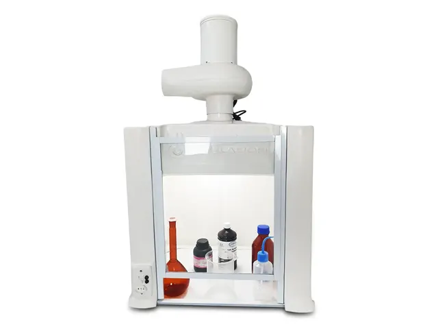 Capela de Exaustão de Gases Médio Porta de Vidro 15 m³/min SP-112N–SPLABOR
