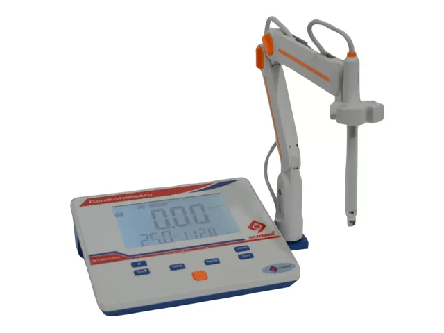 Condutivímetro de Bancada Q795A2N