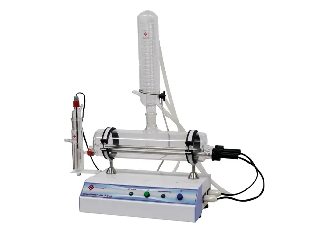 Destilador de Água em Vidro 4 L/h Q341V
