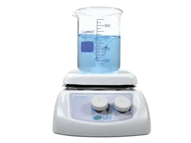Agitador Magnético com Aquecimento 5L 2500 RPM 220V