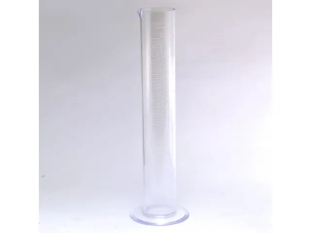 Proveta em PP Graduação Alto Relevo 100 ml