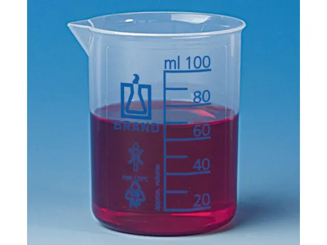 Becker Forma Baixa em PP com Graduação Azul 250ml Brand