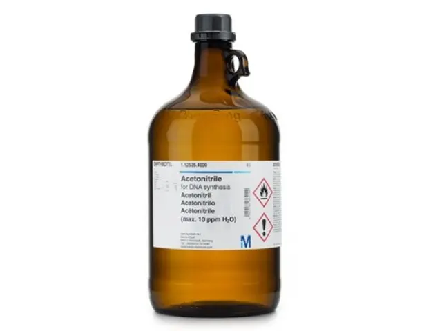 Acetonitrila HPLC para Cromatografia Lichrosolv Merck 4L