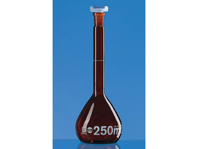 Balão Volumétrico em Vidro Âmbar Classe A com Tampa PP 250ml Brand