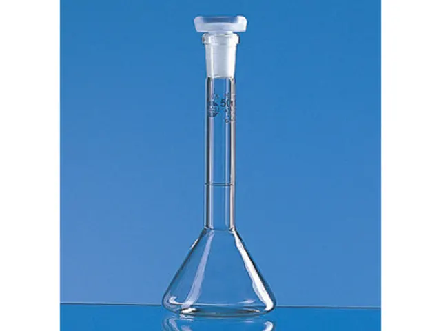 Balão Volumétrico Trapezoidal em Vidro Classe A com Tampa PP 10ml Brand