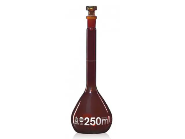 Balão Volumétrico em Vidro Âmbar Classe A USP com Tampa em Vidro 100ml Brand