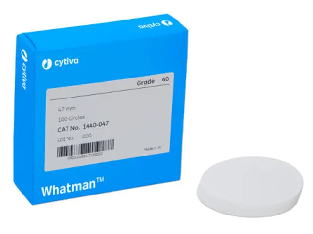 Papel Filtro Quantitativo Dobrado GR 40 150mm Whatman Cytiva 100 Unidades