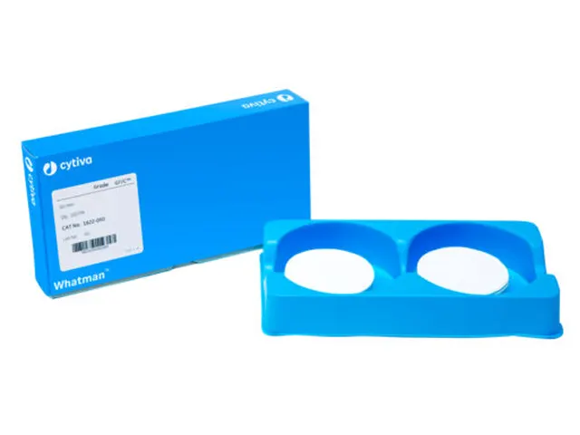 Papel Filtro Microfibra de Vidro GF/C 47mm Whatman Cytiva 100 Unidades